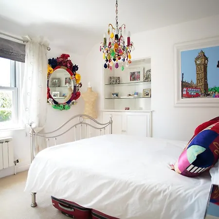 Gorgeous Boutique House, Gorey Village Holiday home JERSEY