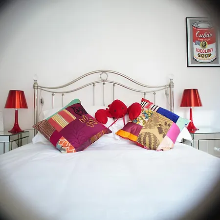 Gorgeous Boutique House, Gorey Village Holiday home